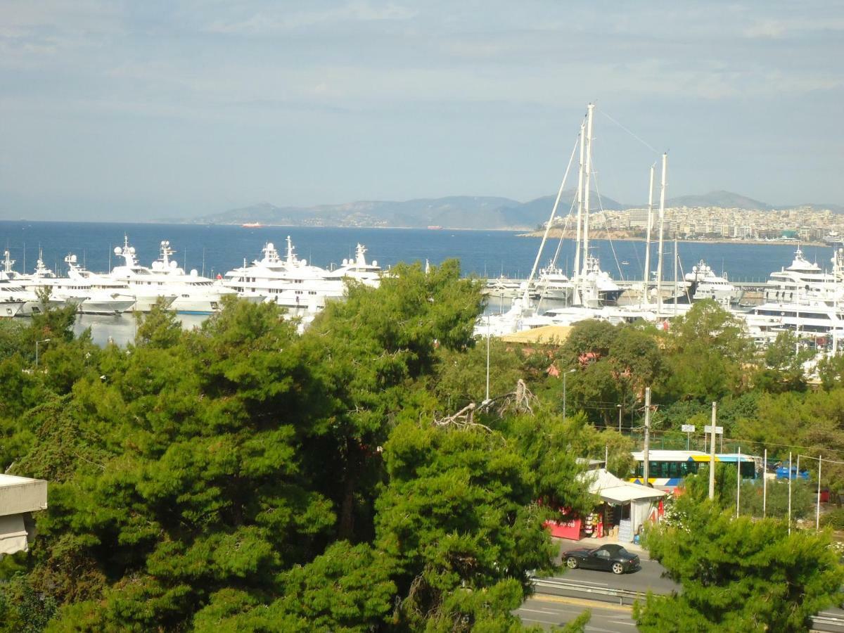 Flisvos Seafront-Marina Apartment Atenas Exterior foto